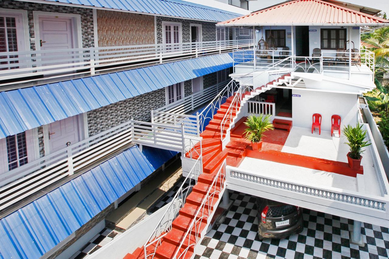 Oyo 4867 Royal Homes Alappuzha ภายนอก รูปภาพ