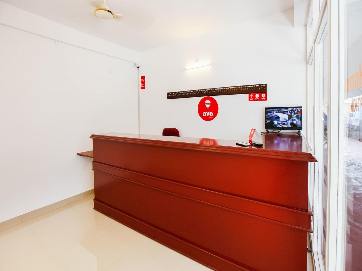 Oyo 4867 Royal Homes Alappuzha ภายนอก รูปภาพ